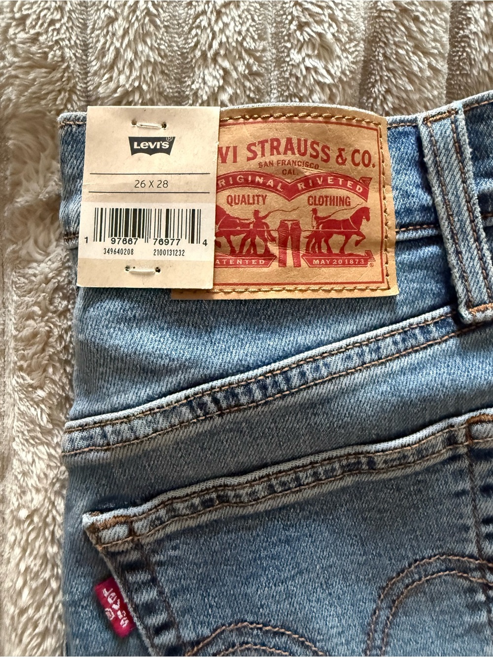 Levi's Women's Light Blue Denim Jeans 26/28